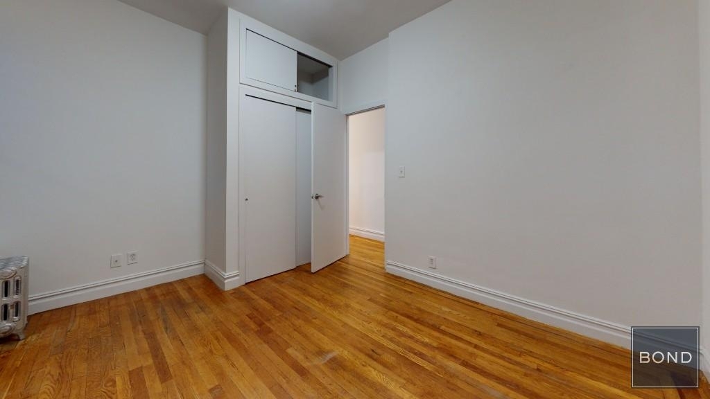 226 East 87th St - Photo 3