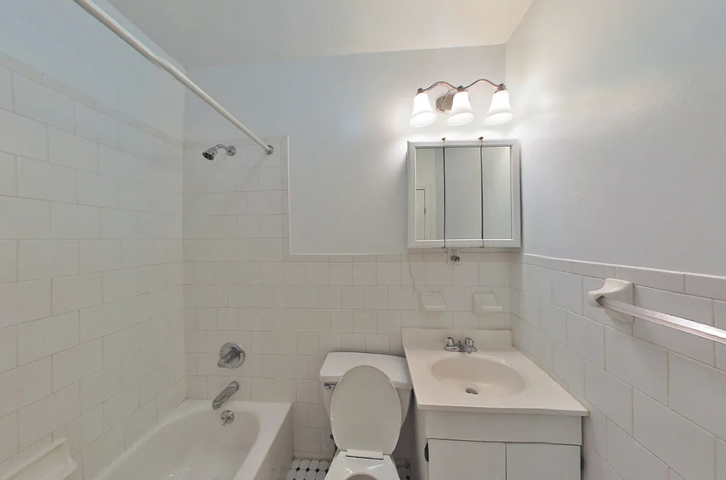 East 36th street - Photo 5