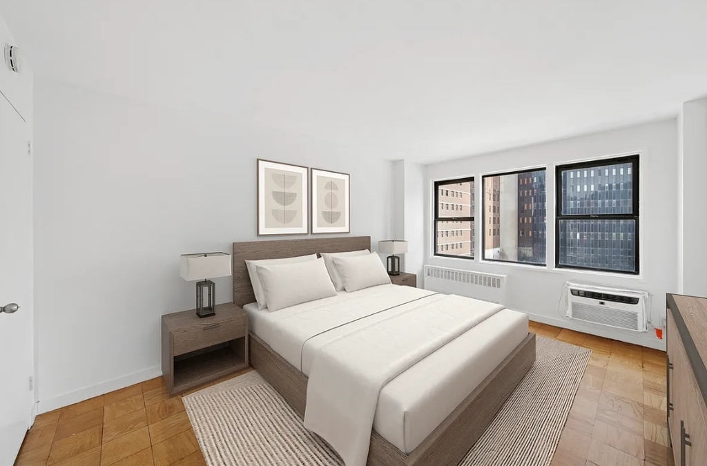 East 36th street - Photo 3