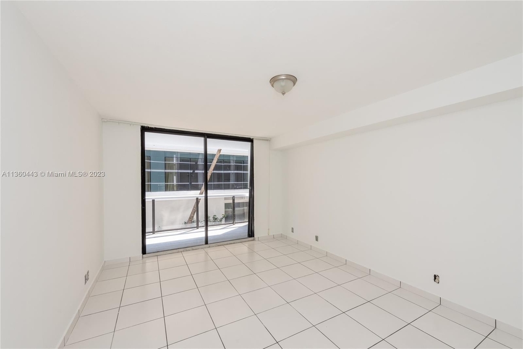 9455 Collins Ave - Photo 10