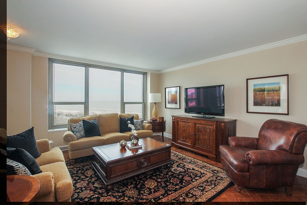 1550 N Lake Shore Drive - Photo 9