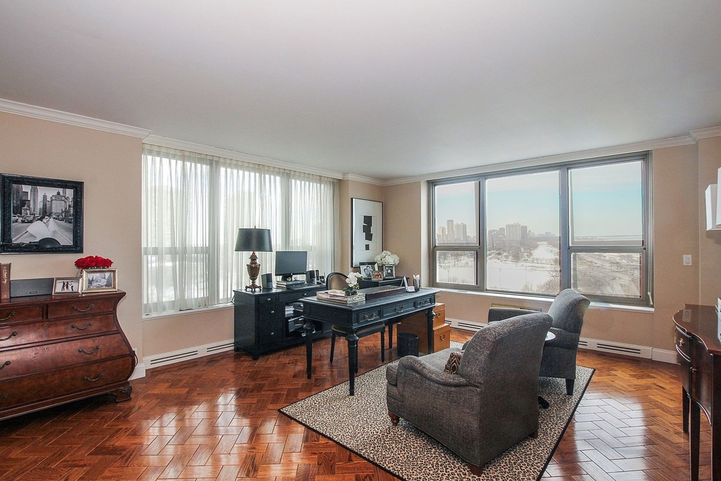 1550 N Lake Shore Drive - Photo 11