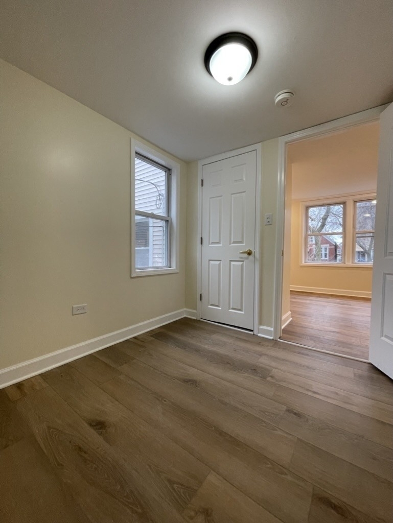 2227 W Cullerton Street - Photo 12