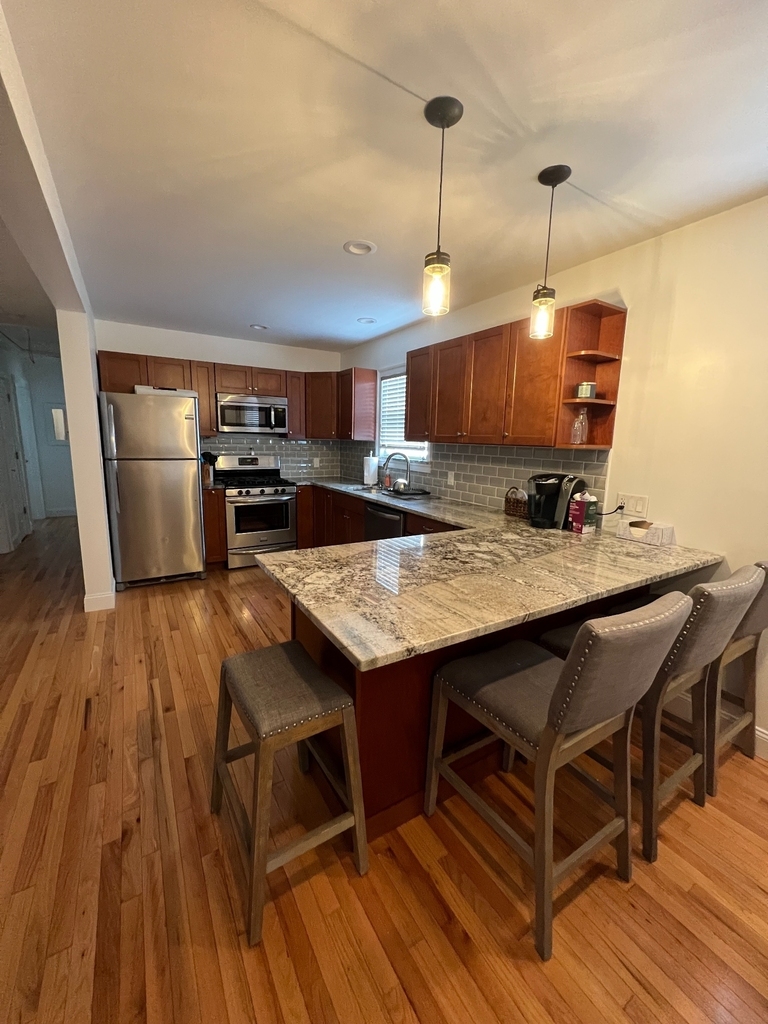47 Brookline Avenue - Photo 5