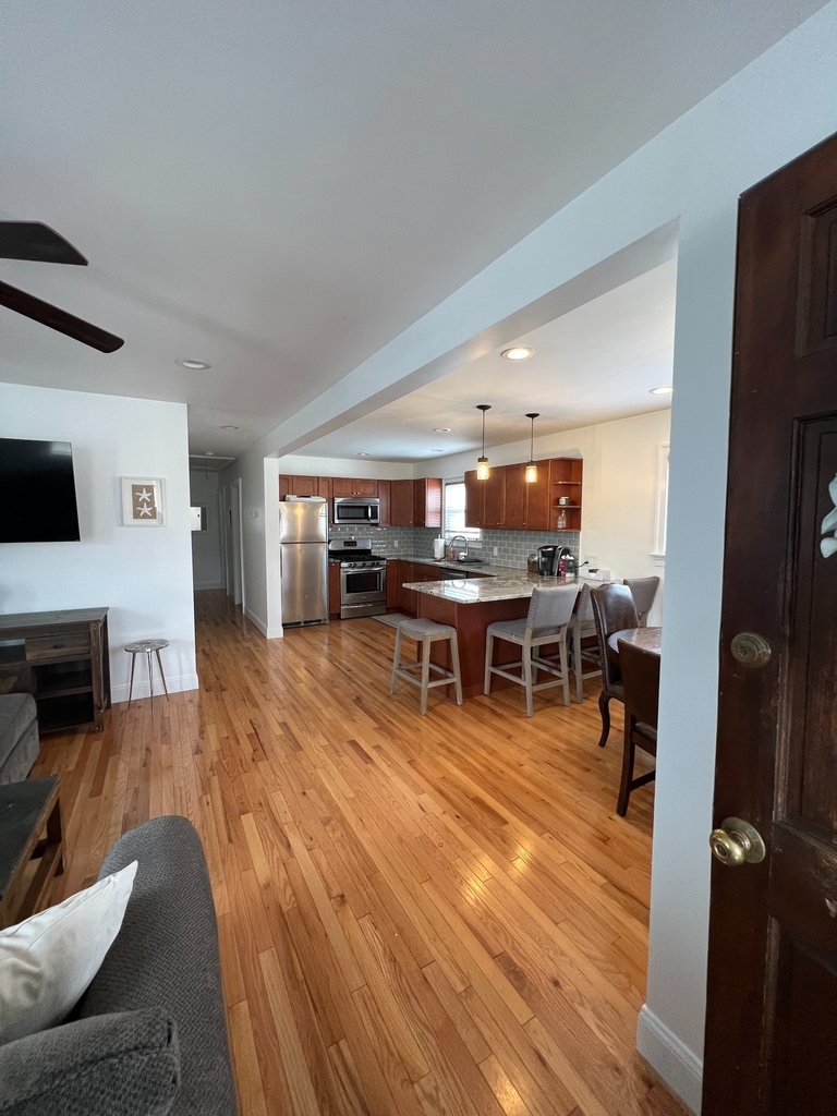 47 Brookline Avenue - Photo 3