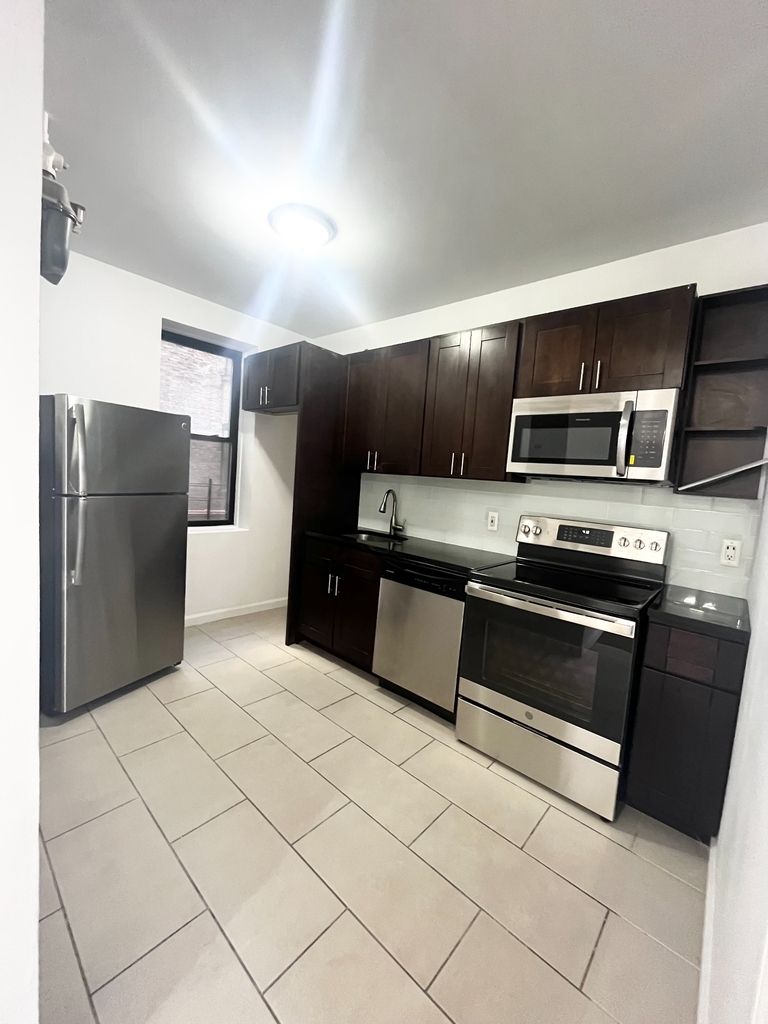 560 West 163rd Street - Photo 1