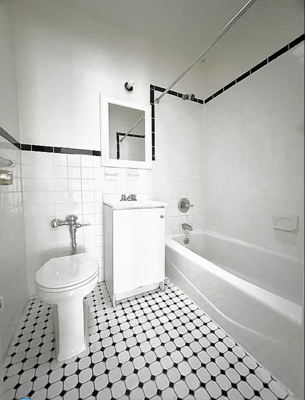 398 East 52nd Street - Photo 5