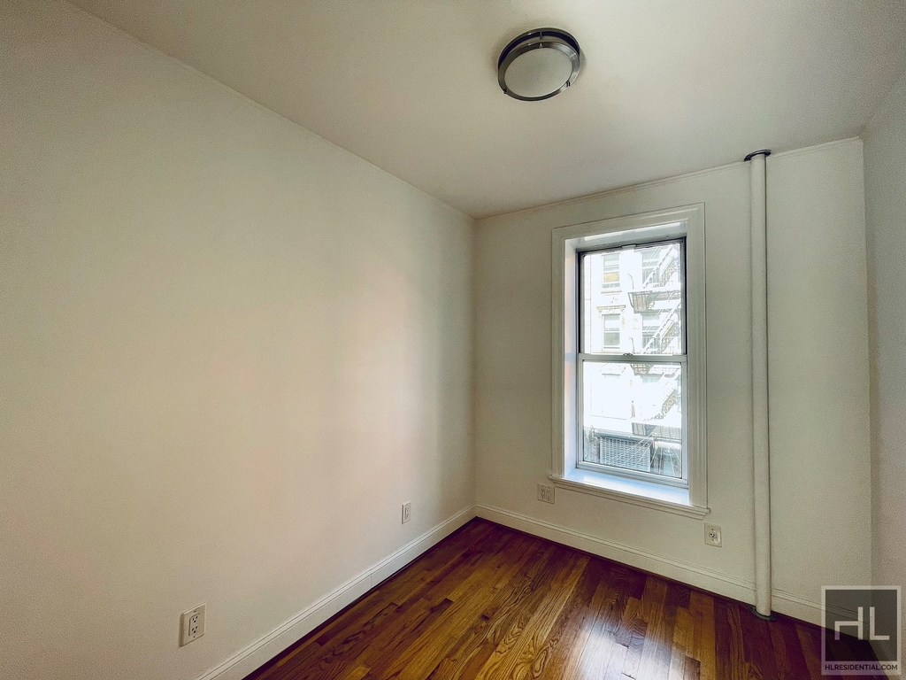 76 East 7 Street - Photo 1