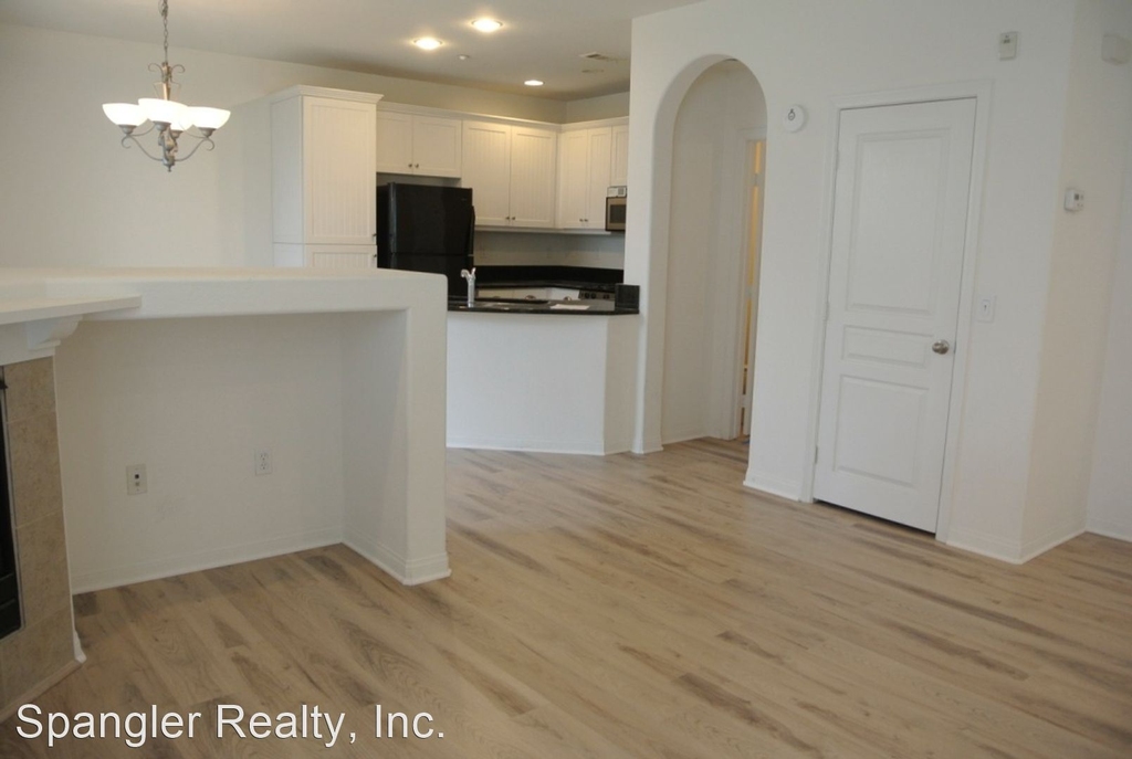 775 Harbor Cliff Way #163 - Photo 2