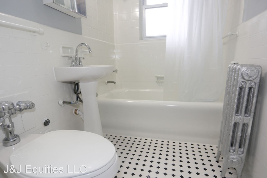 6930 N. Greenview - Photo 20