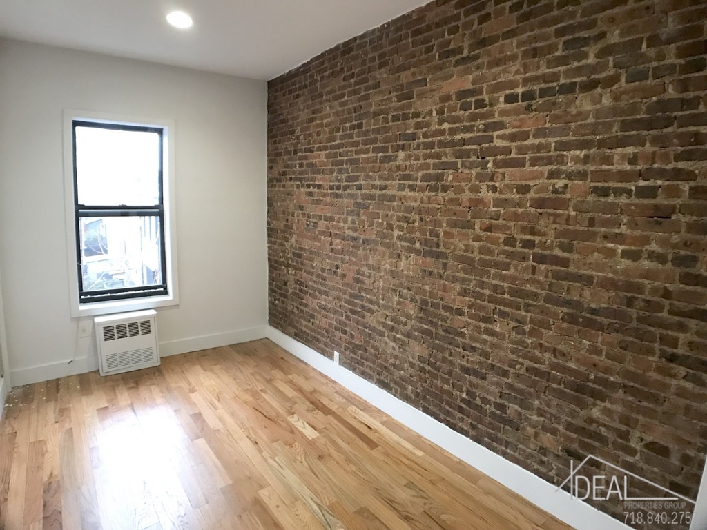 1486 Bedford Avenue - Photo 7