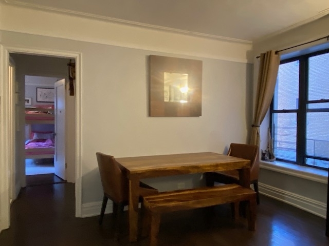 220 Cabrini Boulevard - Photo 3