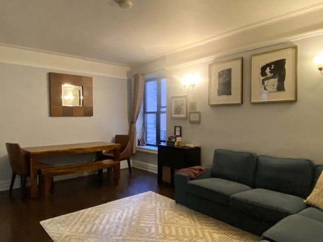 220 Cabrini Boulevard - Photo 0