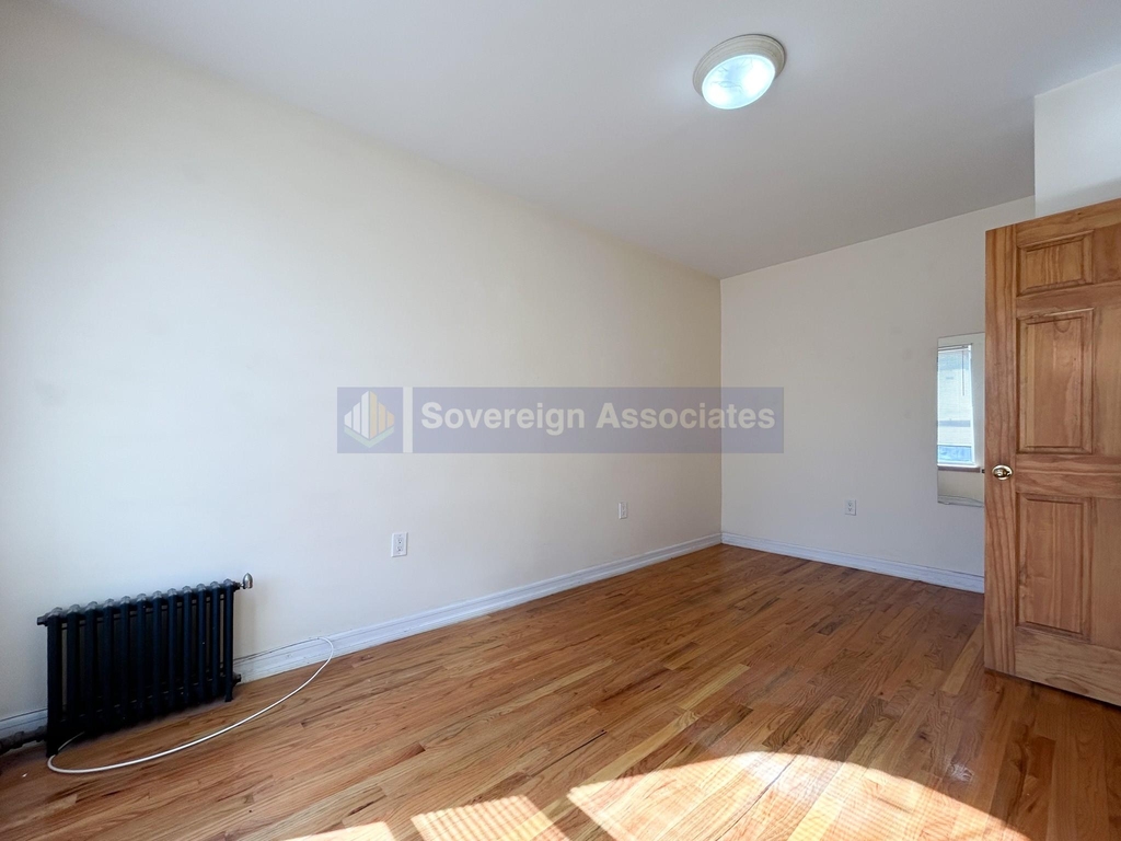 707 West 171st Street - Photo 7