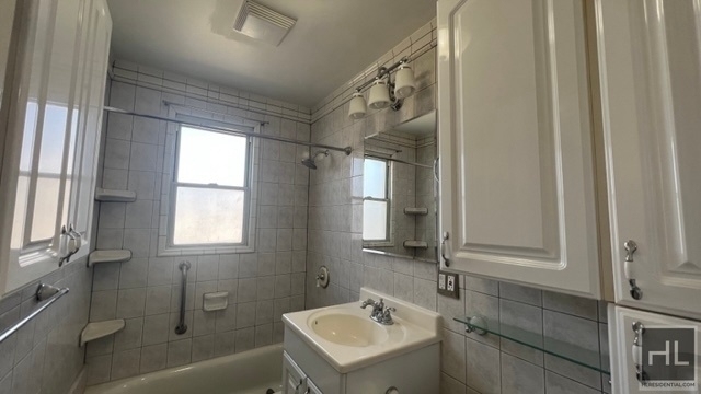 1800 East 52 Street - Photo 12