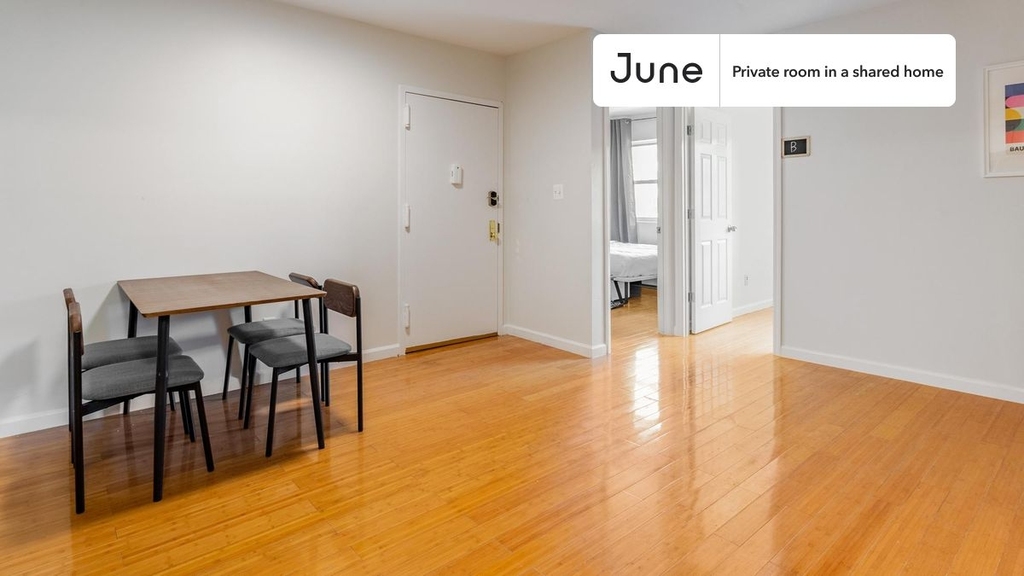 1594 Nostrand Avenue - Photo 10