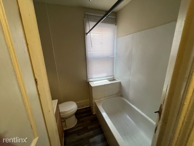 109 East 24th Street - Photo 3