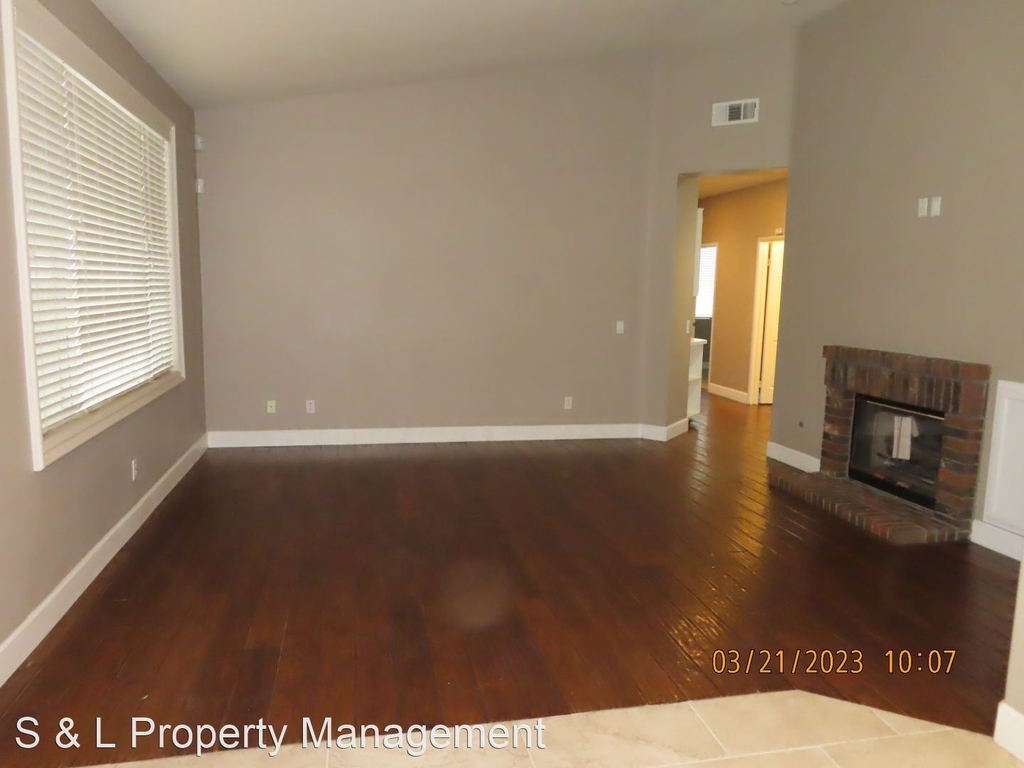 39809 Candy Apple Way - Photo 4