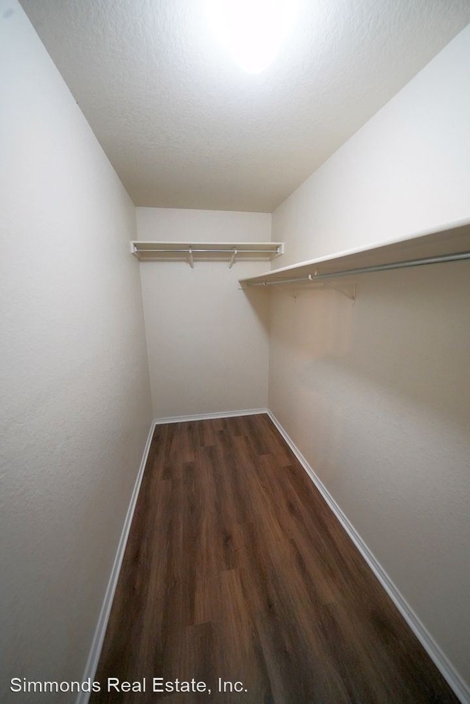 104 Lone Star Way - Photo 37