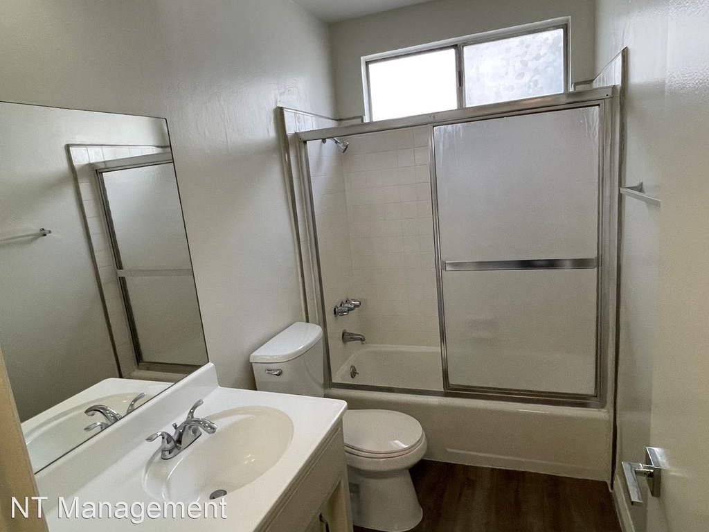 3510 Clarington Ave., #15 - Photo 11