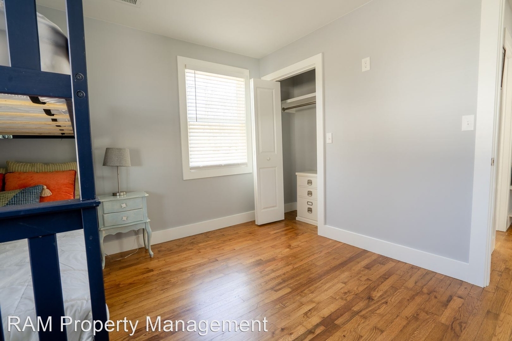 1721 Luton Street - Photo 13