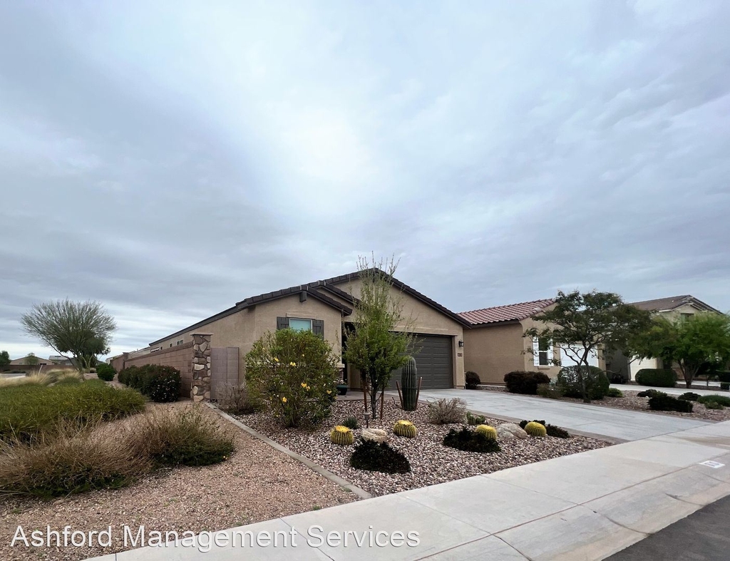 310 W Cholena Trail - Photo 1