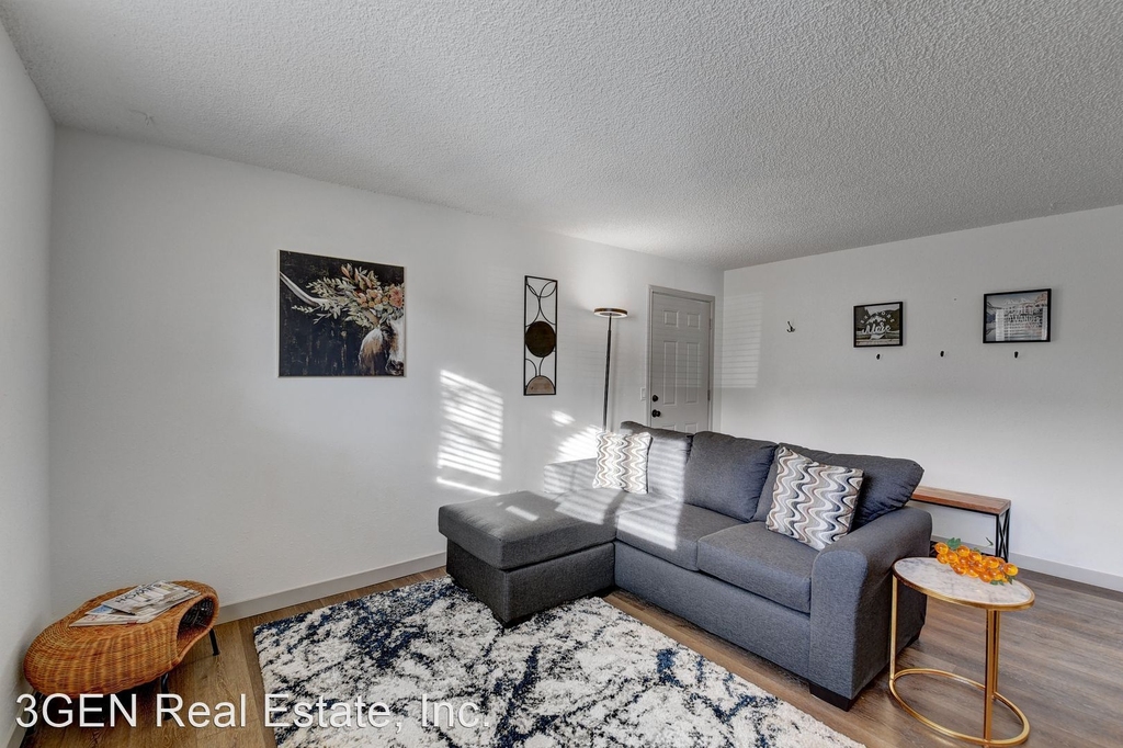 2660 Ingalls Street - Photo 1