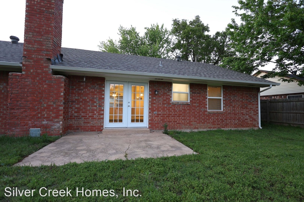 1808 Ridgewood Dr - Photo 26