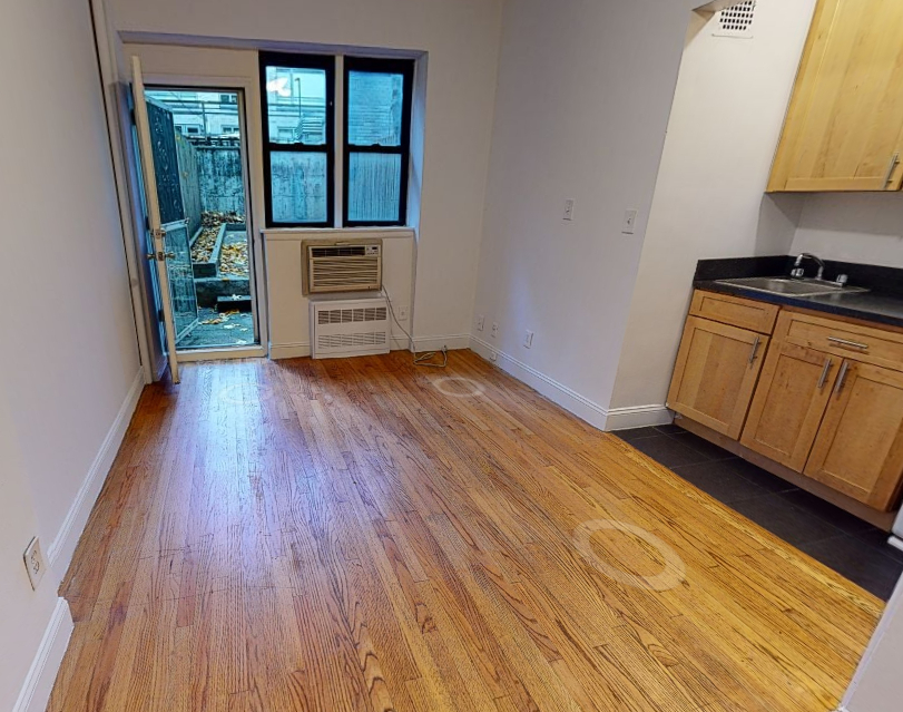 502 East 88th Street - Photo 2