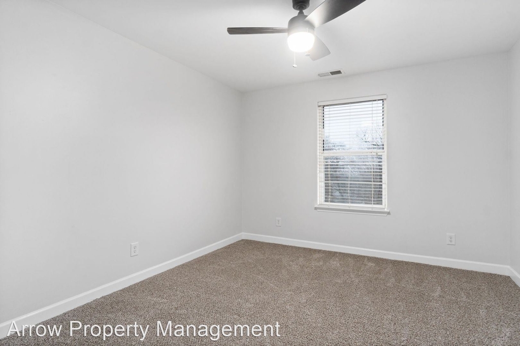 3111 Torbett St - Photo 20