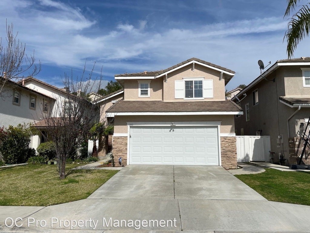 990 S Brianna Way - Photo 1