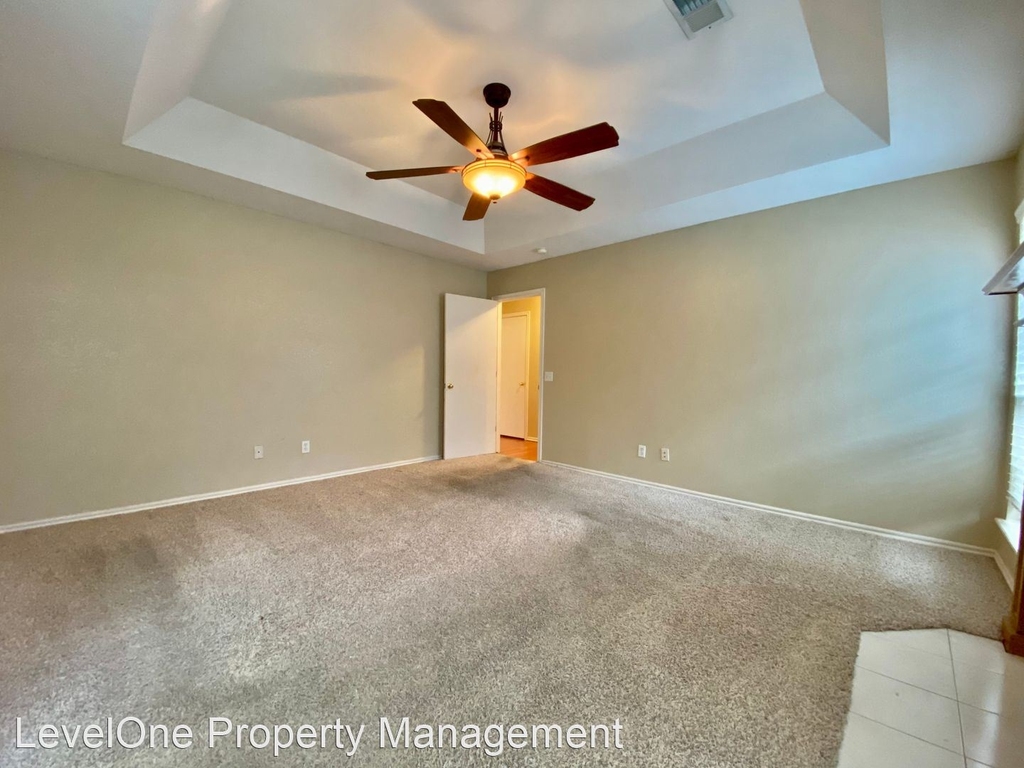 1100 Sw 129th Street - Photo 6