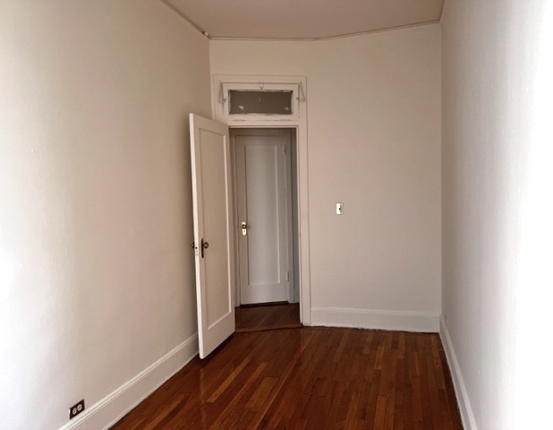 425 West 57th Street - Photo 6