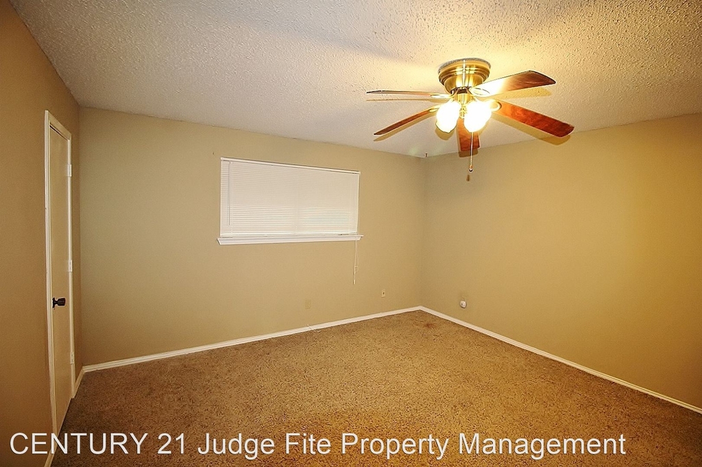 137 N. Crestwood Boulevard - Photo 6