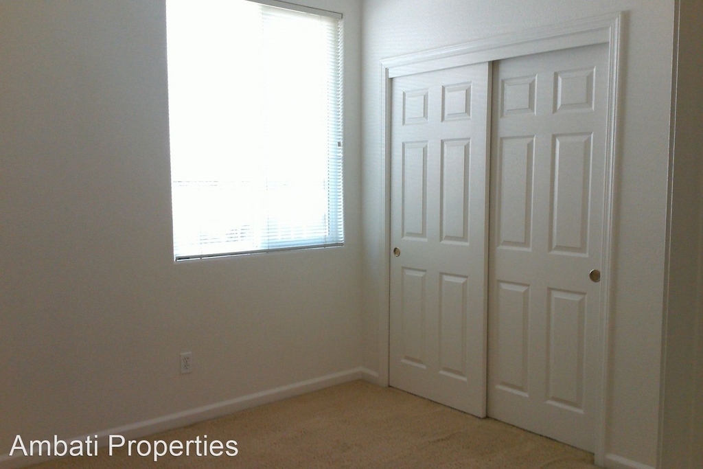 5259 E. Kaviland Avenue - Photo 12