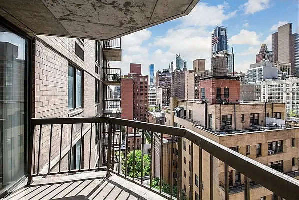 184 Lexington Avenue - Photo 5