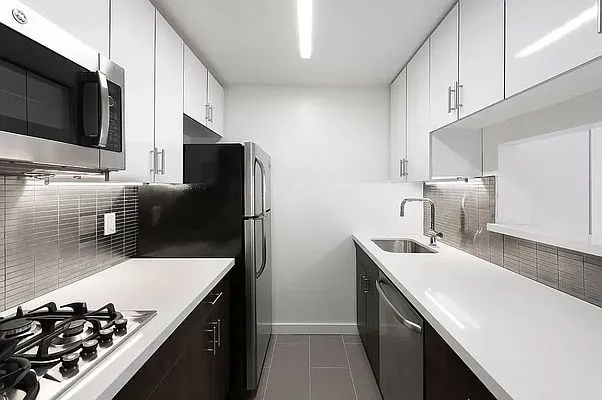 184 Lexington Avenue - Photo 7
