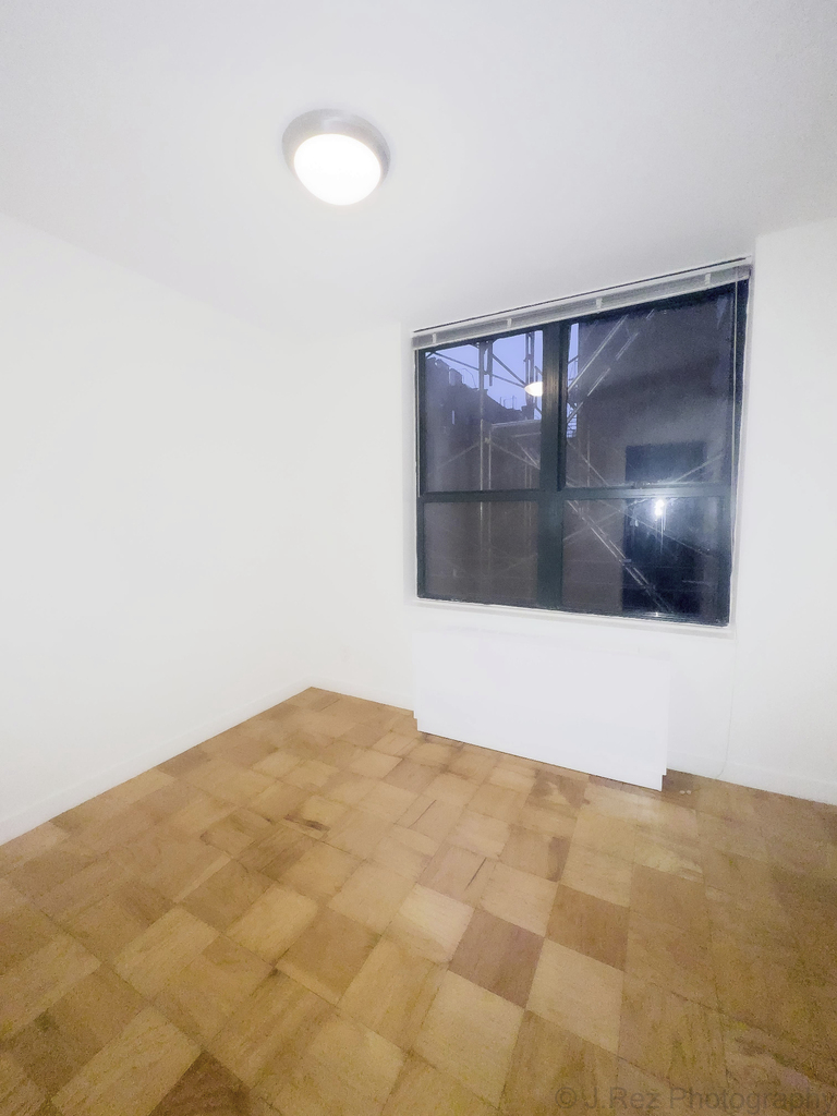 247 West 87th Street - Photo 5