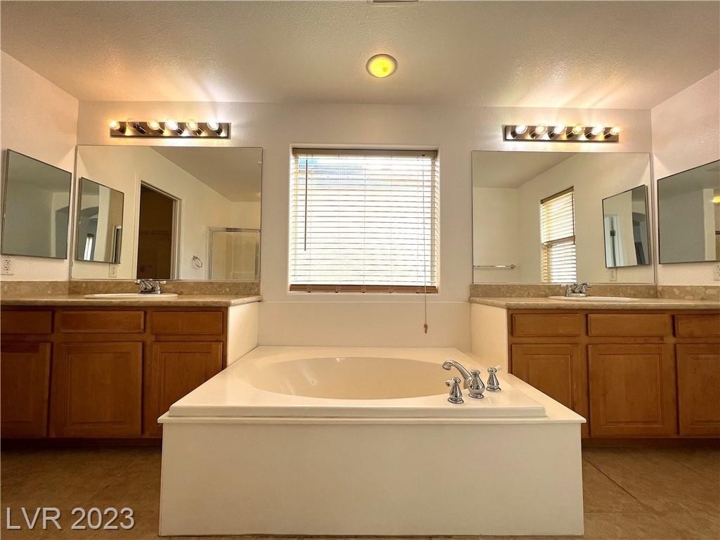 9031 Winchester Ridge Street - Photo 26