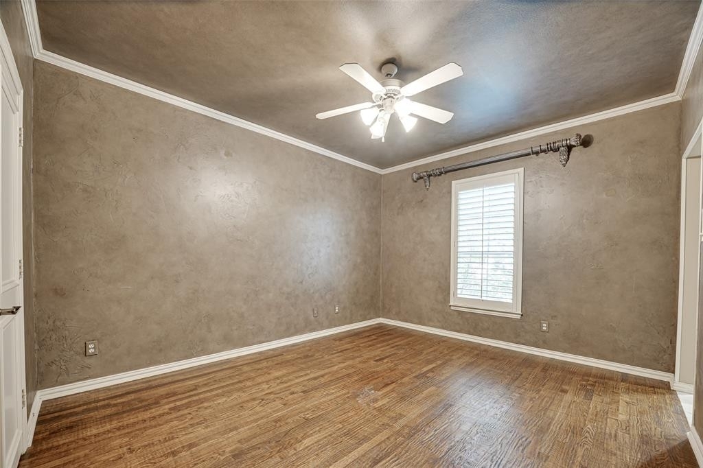 5004 Castle Creek Court - Photo 11