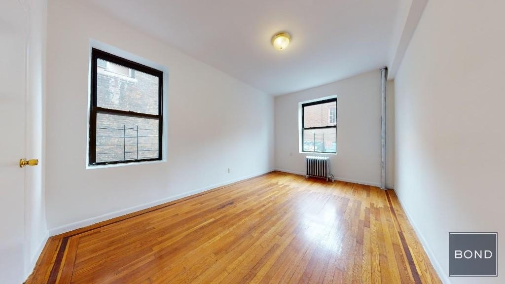 35 Hamilton Place - Photo 1