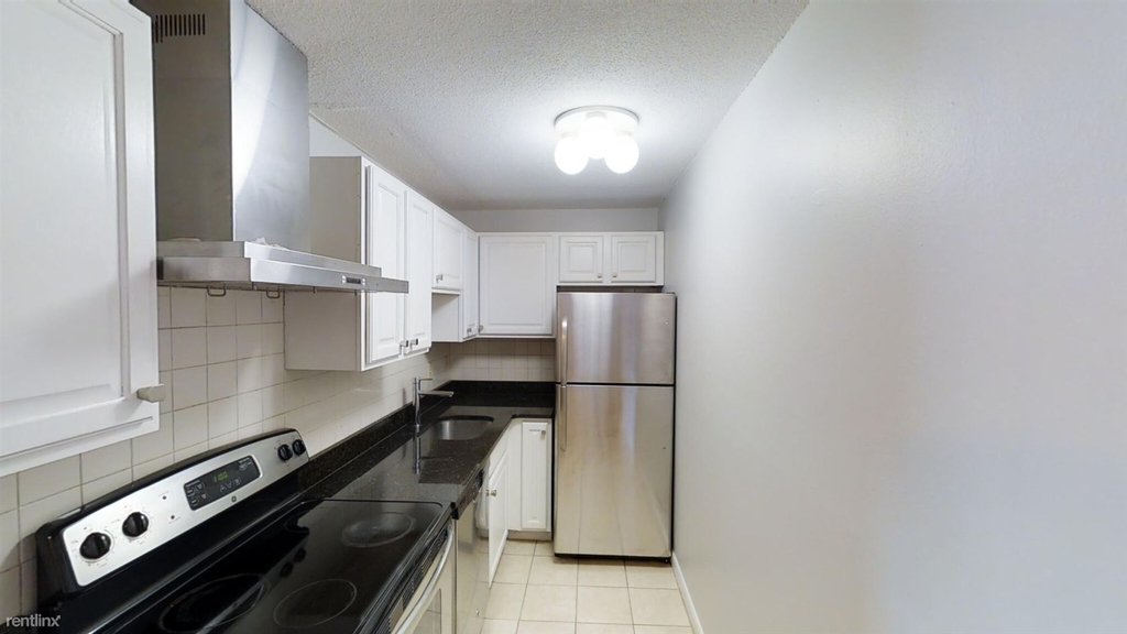 14 Murdock St Apt 2-4 - Photo 3