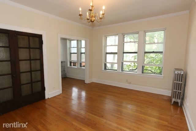 4631 N. Paulina, Unit 113 - Photo 9