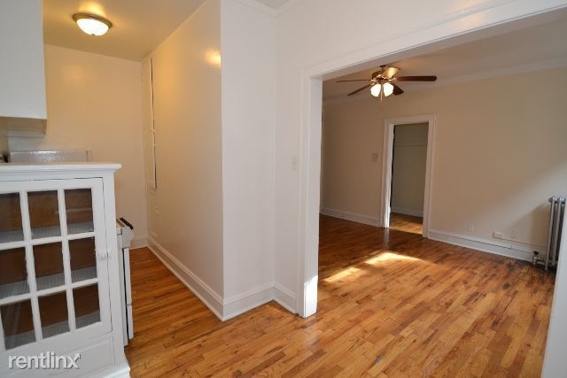 4631 N. Paulina, Unit 203 - Photo 6