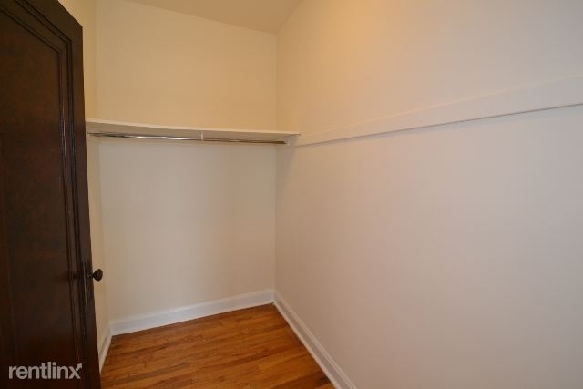 4631 N. Paulina, Unit 203 - Photo 13