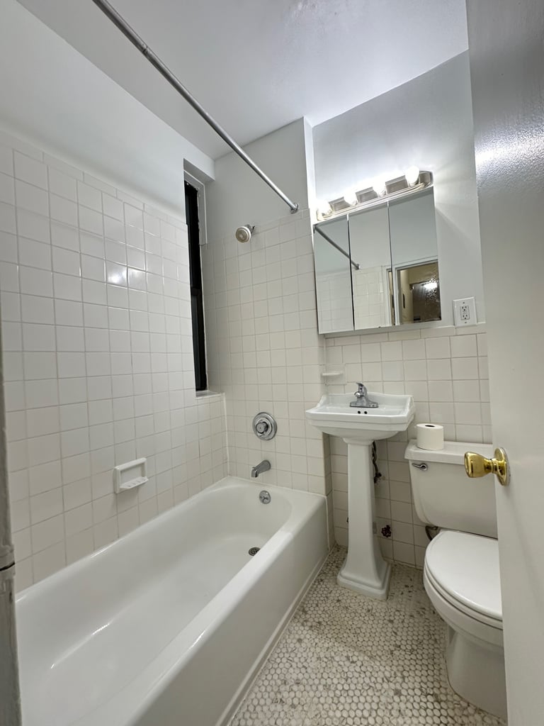 434 East 89th Street - Photo 3