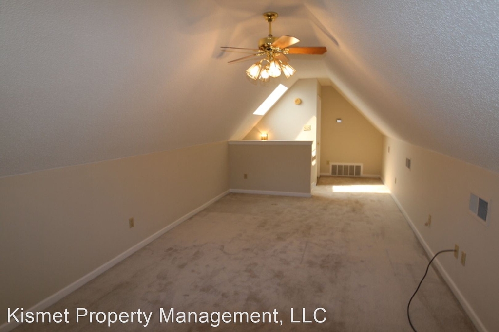 1085 Sugar Lane - Photo 17