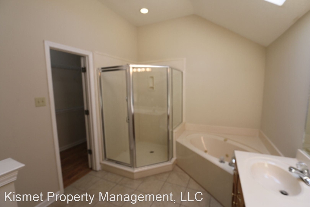 1085 Sugar Lane - Photo 14