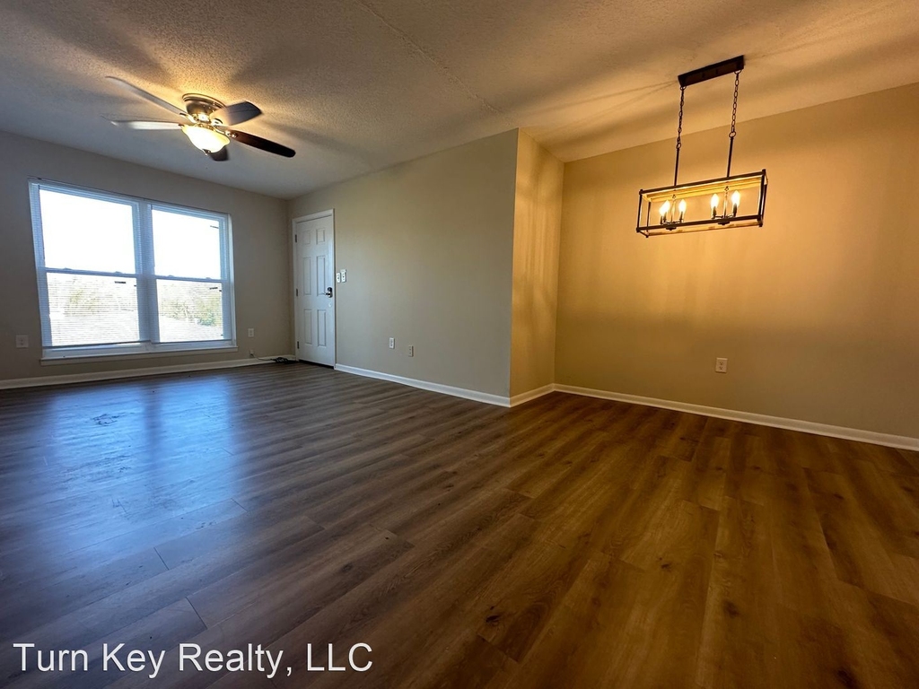 8372 Thomas Avenue Apt 200 - Photo 3