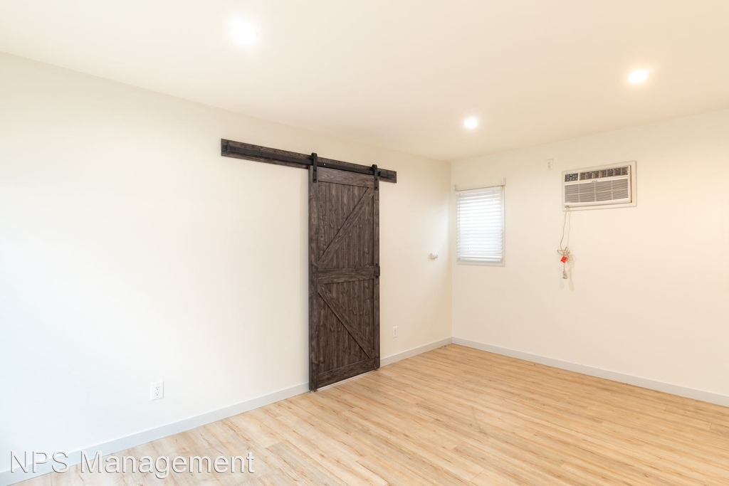 1208 Daisy Avenue - Photo 3